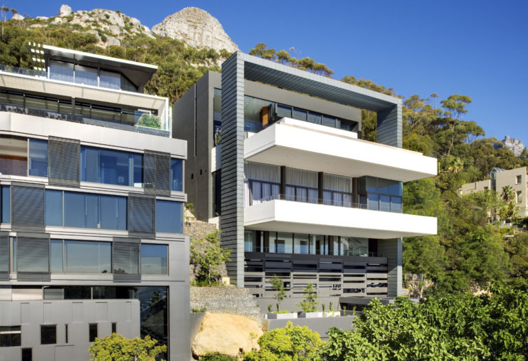 Nettleton Villa: Your Gateway to Coastal Luxury in Clifton
