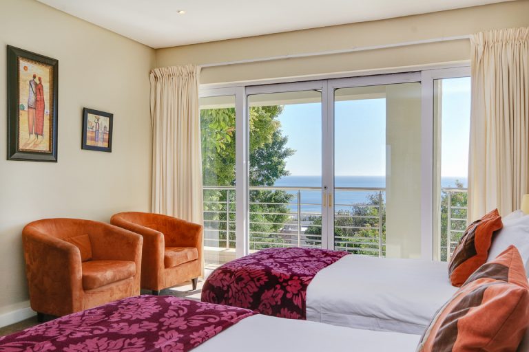 100Geneva-Villa-Camps-BayPhotography20