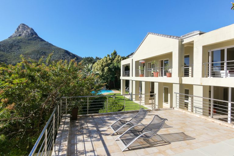 100Geneva-Villa-Camps-BayPhotography45