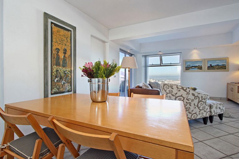 10Camps-Bay-Terrace-Suite