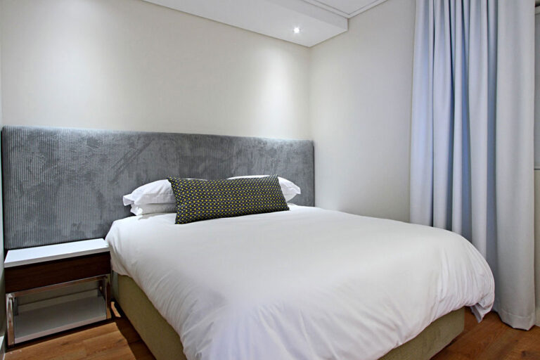 11Fairmont-303-