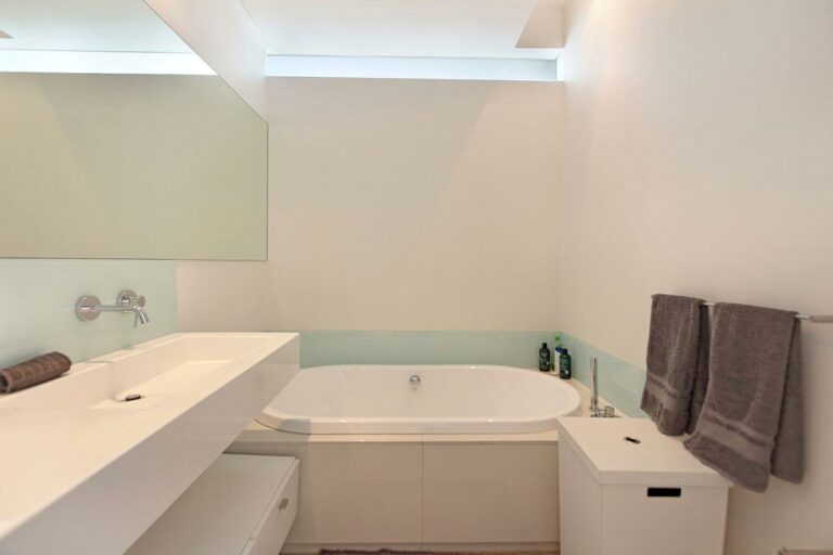 15-Views-Villa-Bleu-Blanc-2