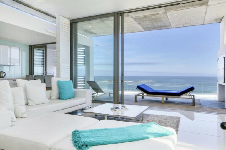 15-views-luxury-penthouse-3
