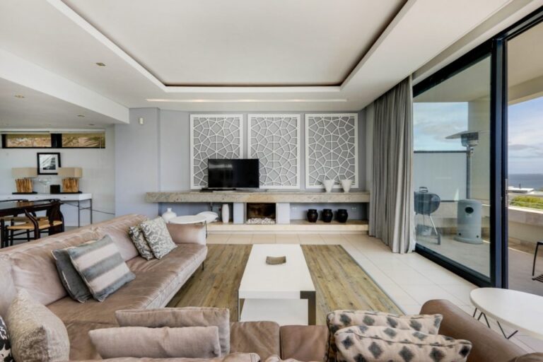 17-Geneva-Drive-13