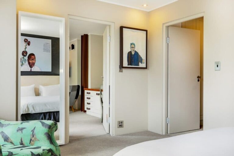 17-Geneva-Lower-Camps-Bay-apartment-19