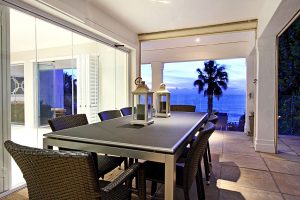 1762-3-bed-holiday-villa-cape-town-outside-dining