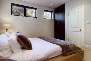 1770-Medburn-Penthouse-3-bed-holiday-rental-bedroom-2-1