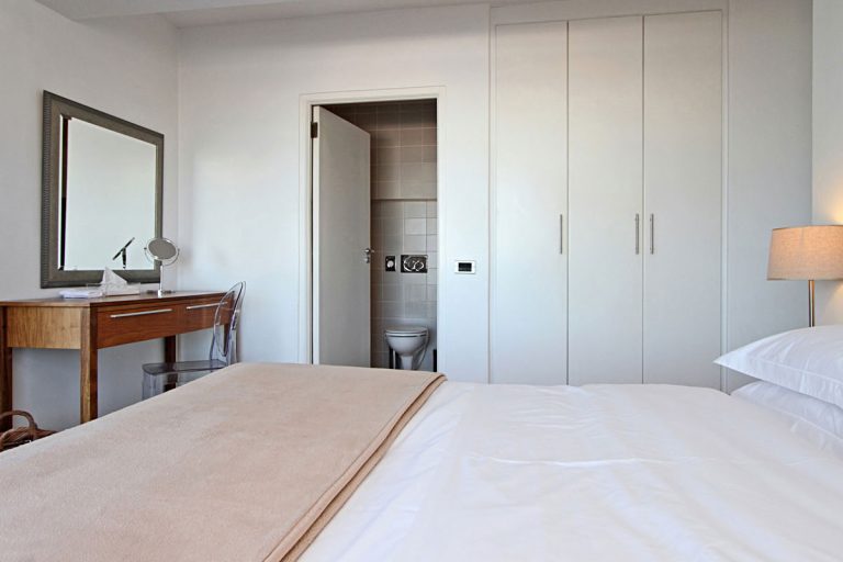 17Camps-Bay-Terrace-Suite