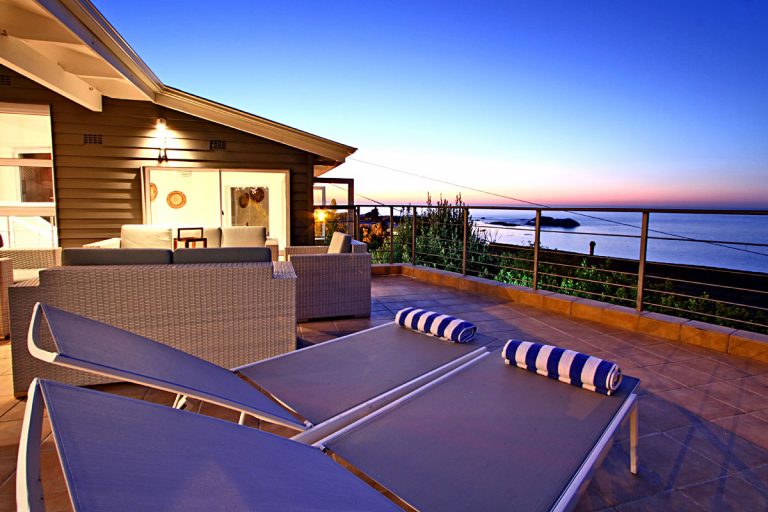 1821-Clifton-Beach-Bungalow-Cape-Town-sunlounger