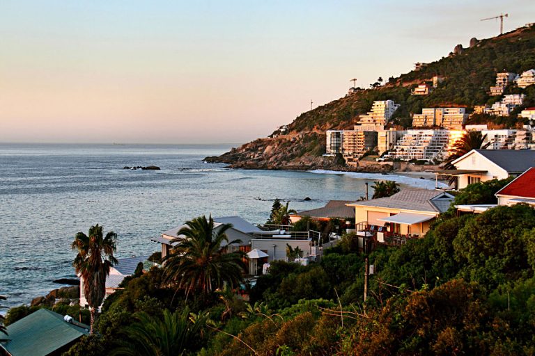 1821-Clifton-Beach-Bungalow-Cape-Town-views-of-clifton-beach