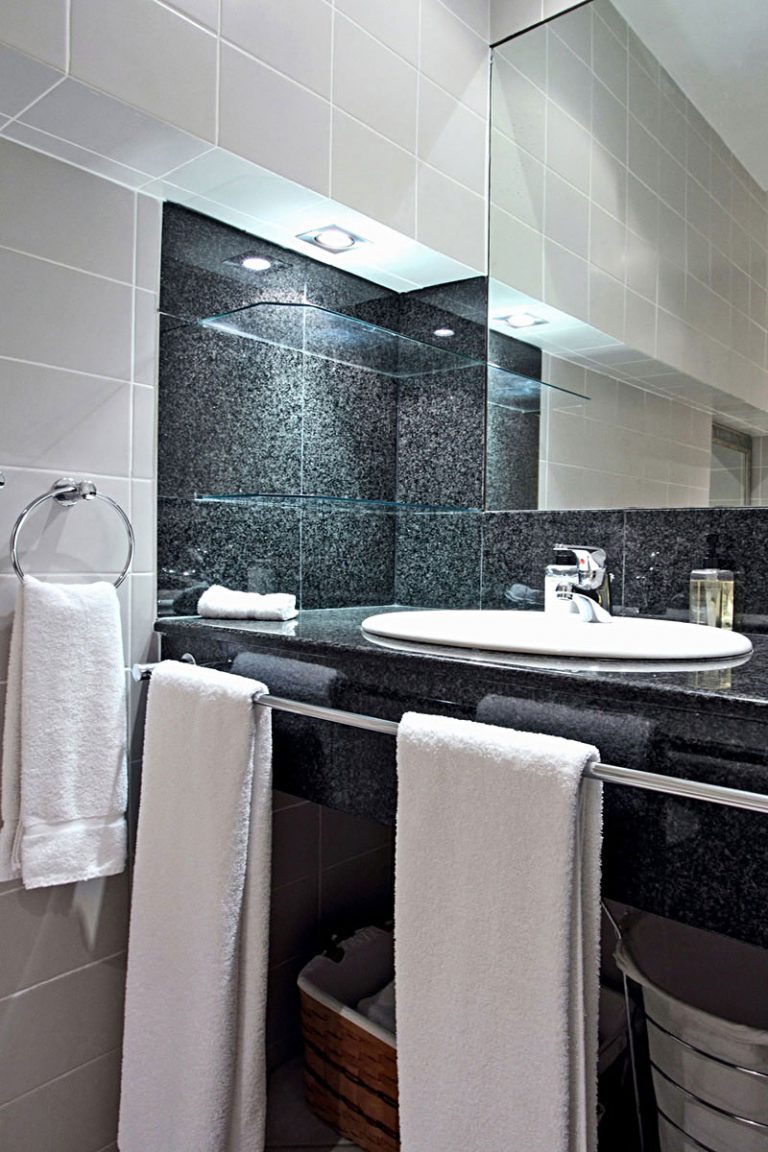 20Camps-Bay-Terrace-Suite