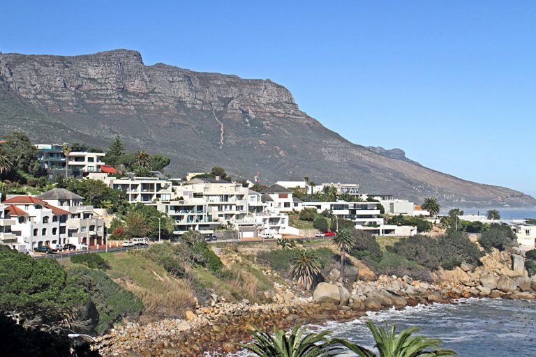 30Camps-Bay-Terrace-Suite