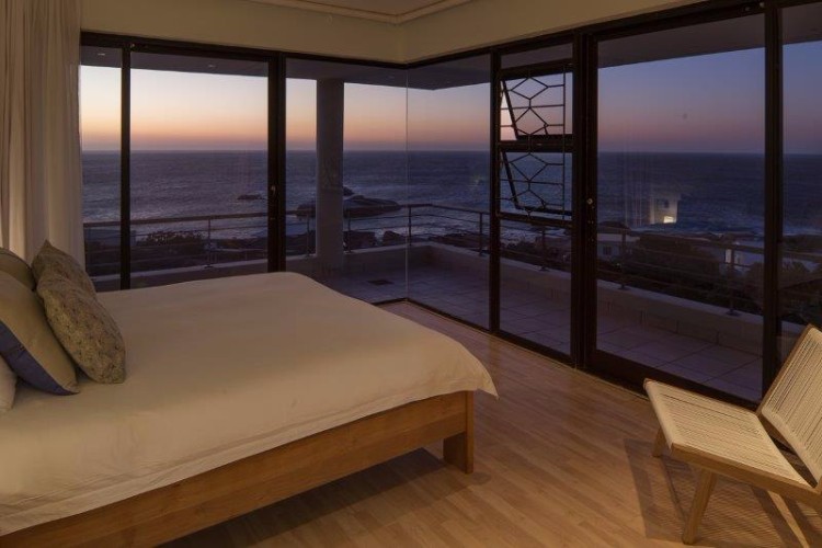 48-Sunset-Avenue-6