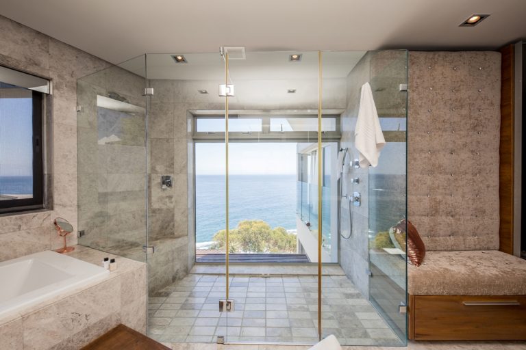  Bantry Bay-011||Aegea