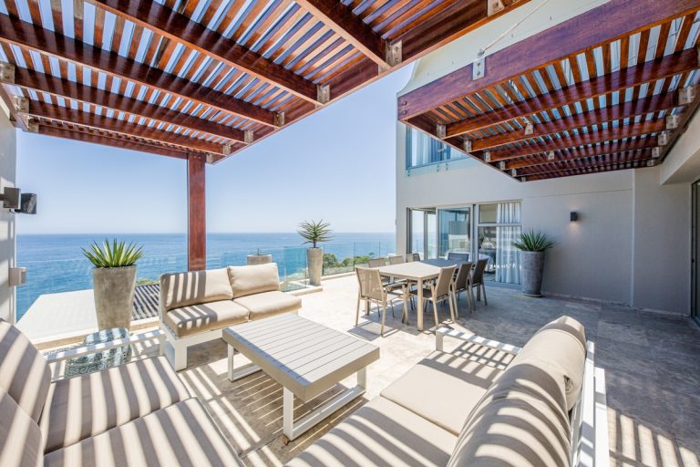  Bantry Bay-017||Aegea