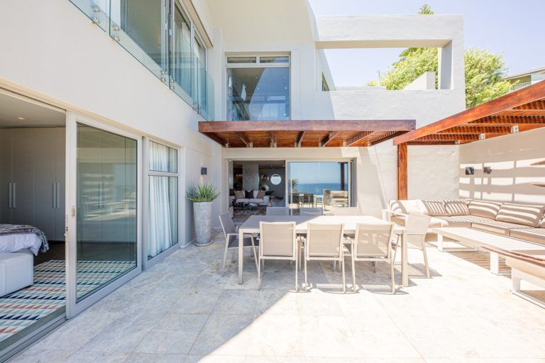  Bantry Bay-019||Aegea