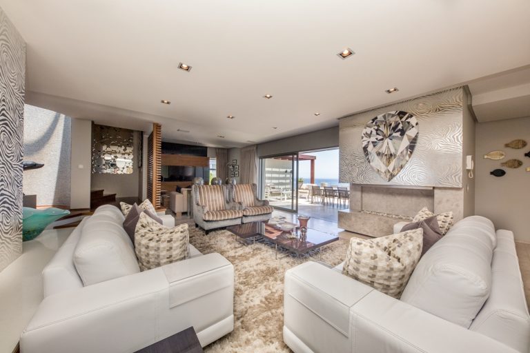  Bantry Bay-025||Aegea