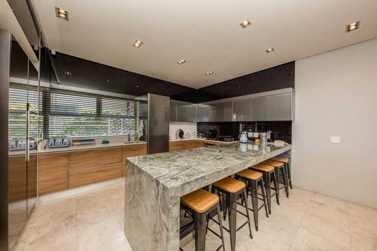  Bantry Bay-030||Aegea