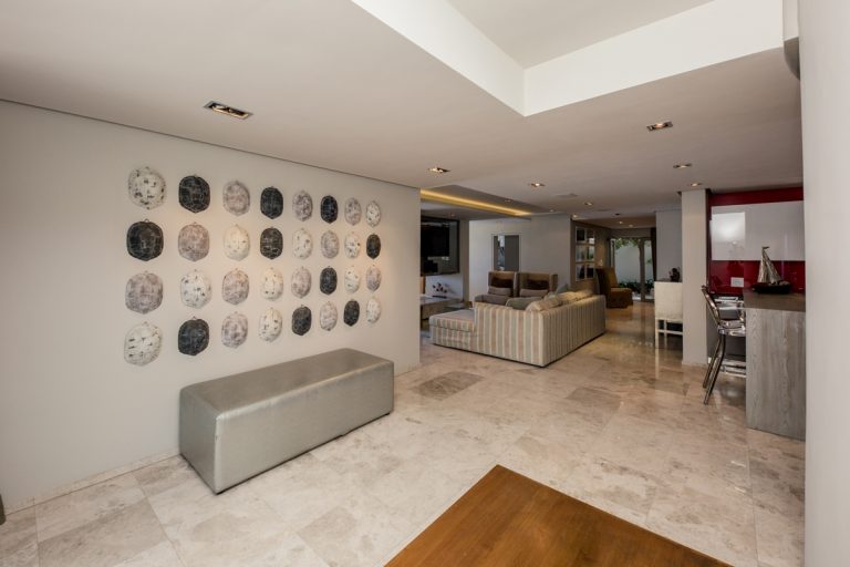  Bantry Bay-035||Aegea