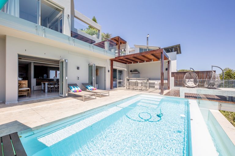  Bantry Bay-050||Aegea