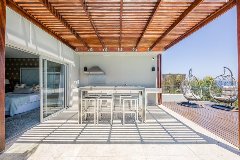  Bantry Bay-051||Aegea
