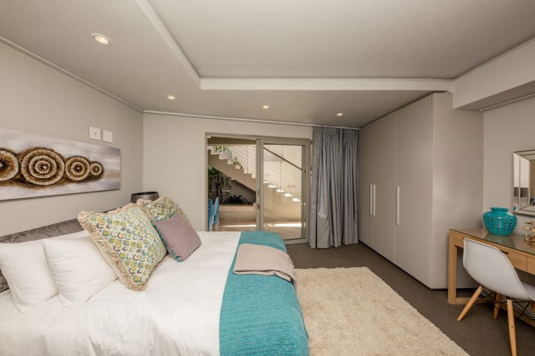  Bantry Bay-071||Aegea
