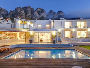 Amber-Place-Camps-Bay-Pool