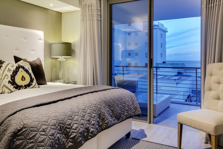 Fairmont-204-Self-Catering-Apartment-Photography11