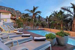 Luxury-Villa-Anella-in-Camps-Bay-Pool
