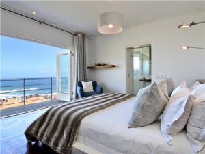 Picasso-Villa-Camps-Bay-views-main-bedroom