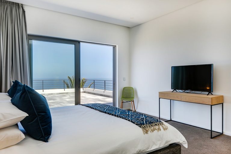 The-Views-6-Bed-Camps-Bay-bedroom-2