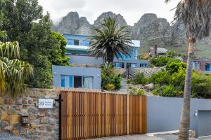 The-Views-6-Bed-Camps-Bay-entrance