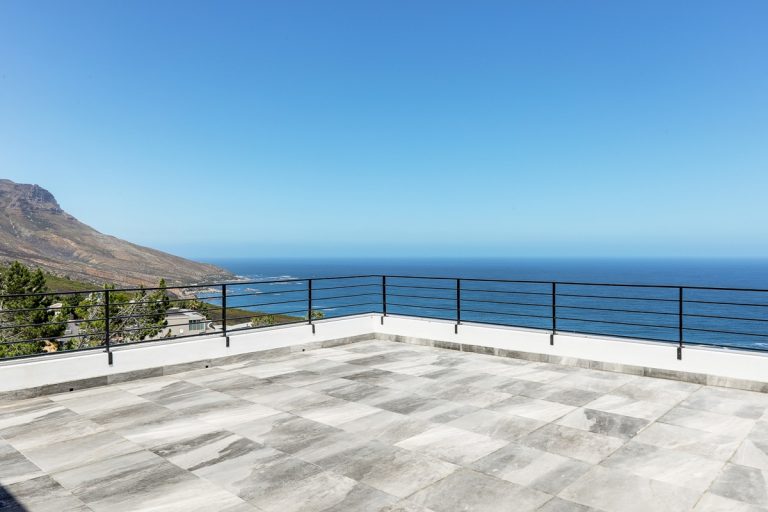 The-Views-6-Bed-Camps-Bay-sea-views