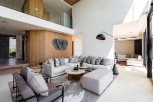 Thirty-Two-Camps-Bay-Villa-lounge