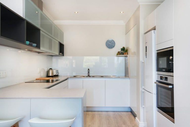a-silvertide-a-silvertide-kitchen-50667712-960x640-1