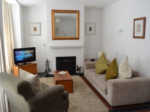 this very popular luxury property accommodates five persons.||welcome to Upmarket Napier Street