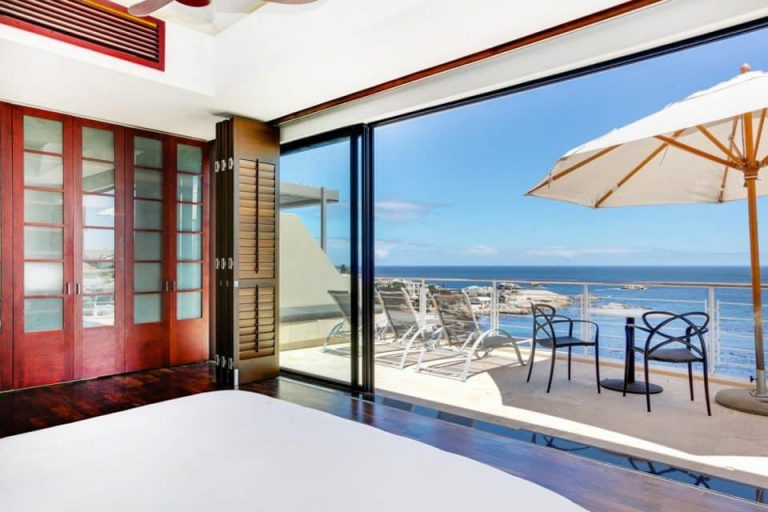 bali-bay-56044364-960x640-1