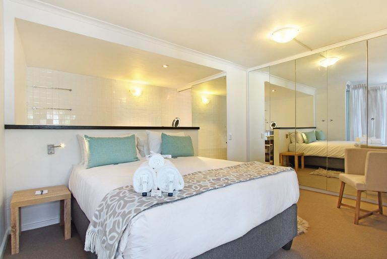 bedroom-glen-beach-vista-lh-13
