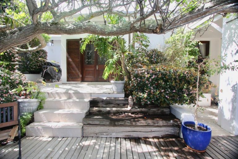 camps_bay_holiday_house__sleeps_3__cottage