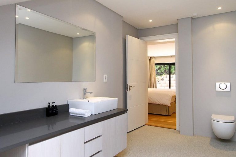 casablanca-casablanca-third-bedroom-en-suite-bathroom-3754