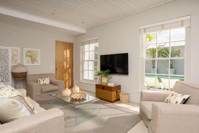 cloud house _luxury family holiday home in Camps Bay