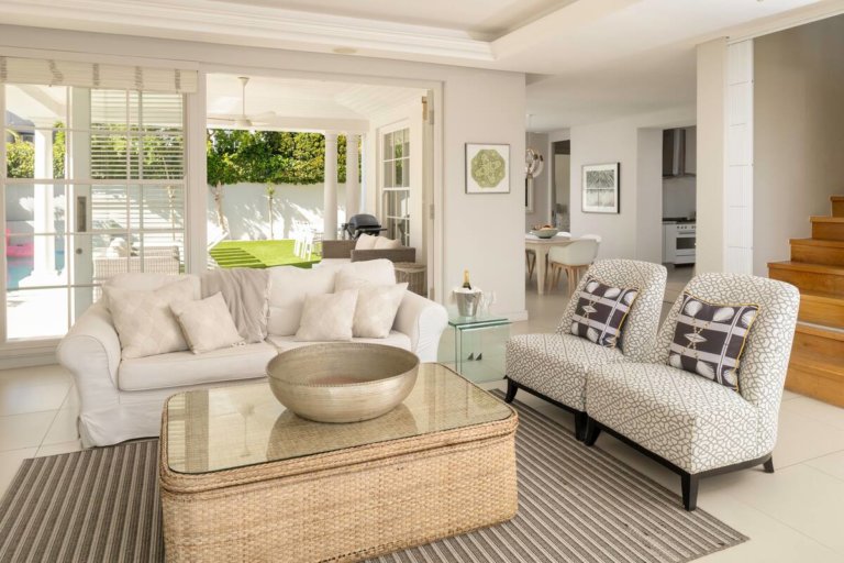 cloud house _luxury family home in Camps Bay 3