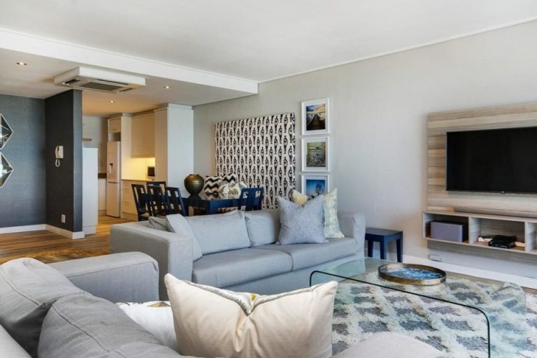 dunmore-breeze-dunmore-breeze-living-area-with-tv-45478797-960x640-1