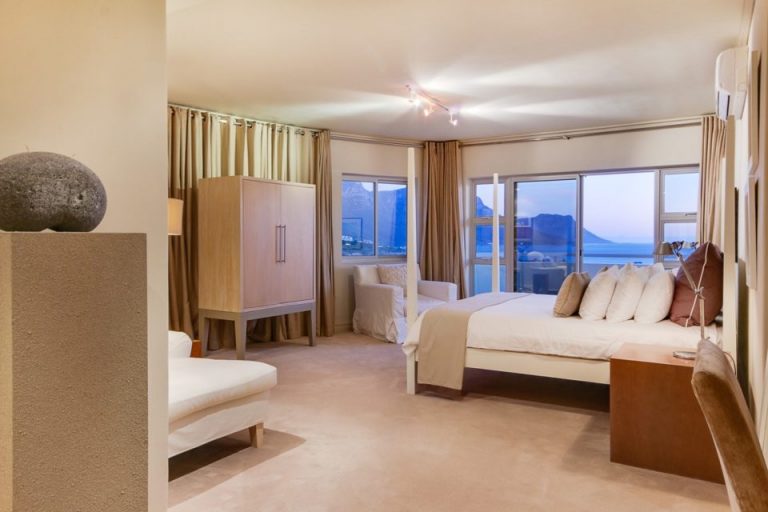 dunmore-views-dunmore-views-maste-bedroom-44258744-960x640-1