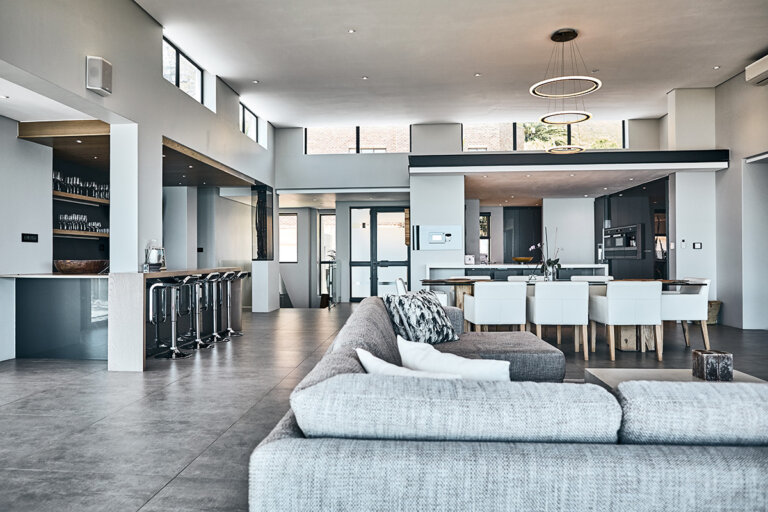halo-villa-240949142