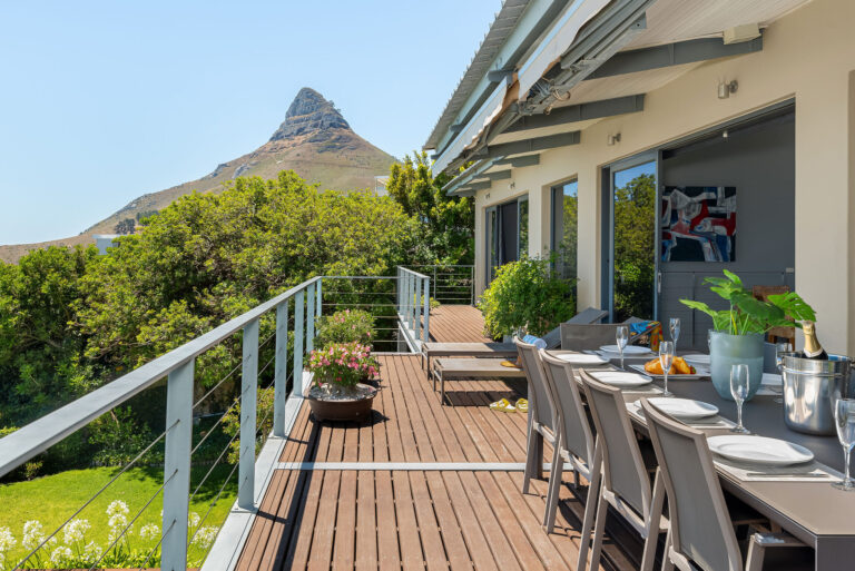 Camps Bay Accommodation - 38 Hely Hutchinson Ave