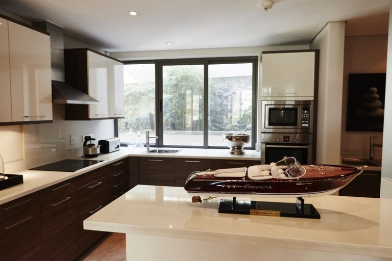 kylemore-101-self-catering-apartment-1