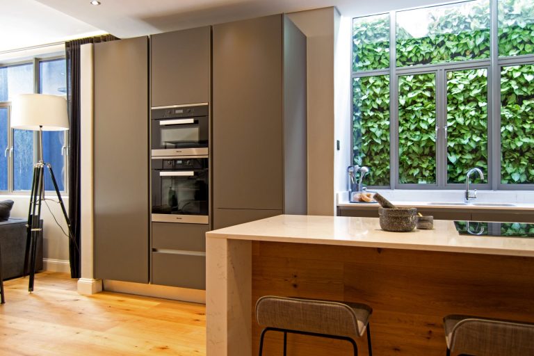 lux-Grande-Bantry-bay-accommodation-kitchen