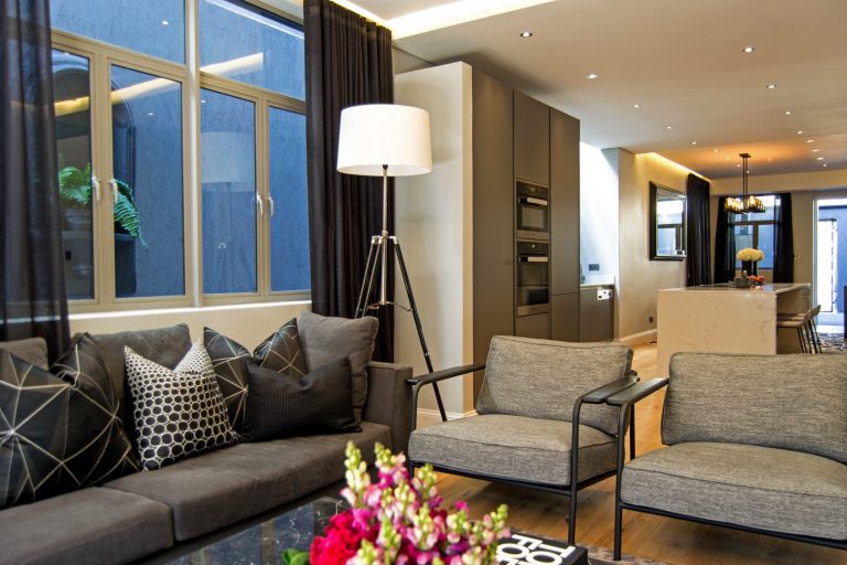 lux-Grande-Bantry-bay-accommodation-seating-area