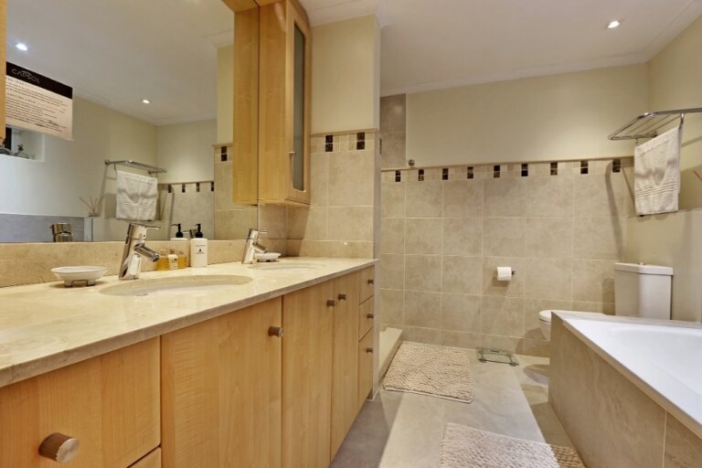 merridew-camps-bay-5d36f94894473